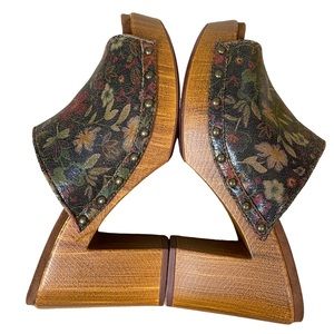 White Mountain Floral Mule Peep Toe Clogs Block Heel Size 9